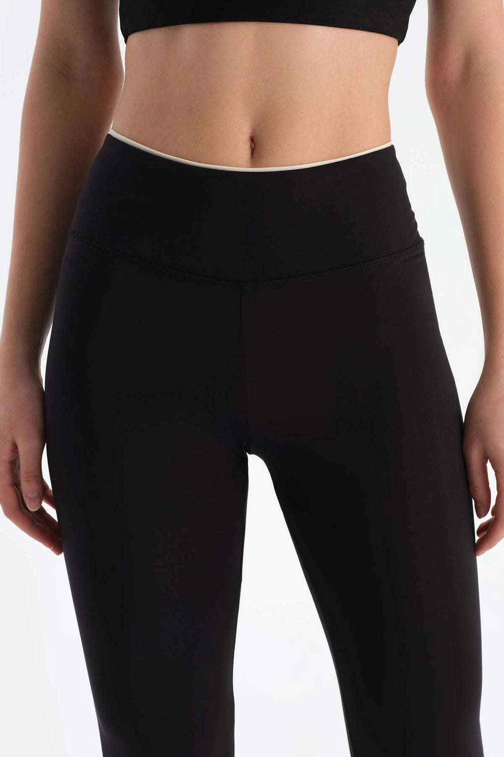 Siyah Dagi Active Kadın Bel Biye Detaylı Tayt