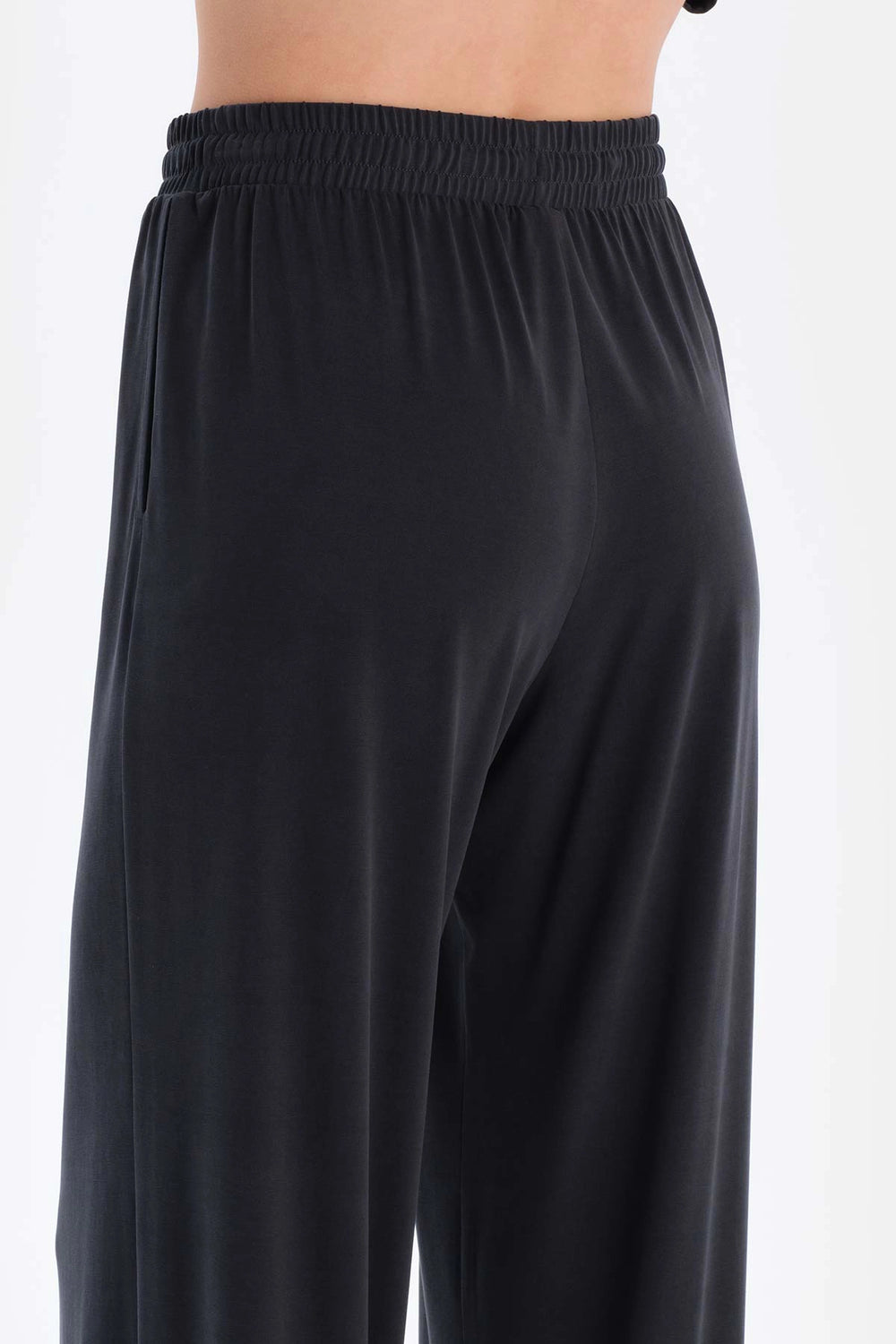 Siyah Cepli Cupro Pantolon