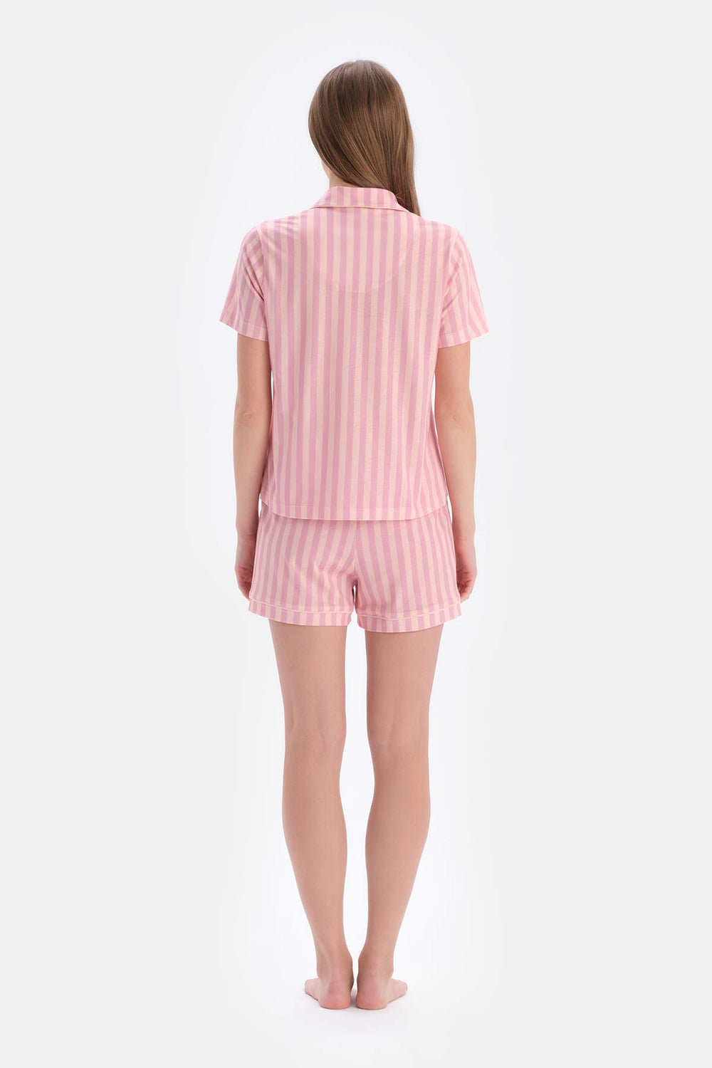 Açık Pembe Çizgili Modal Şortlu Pijama Takımı