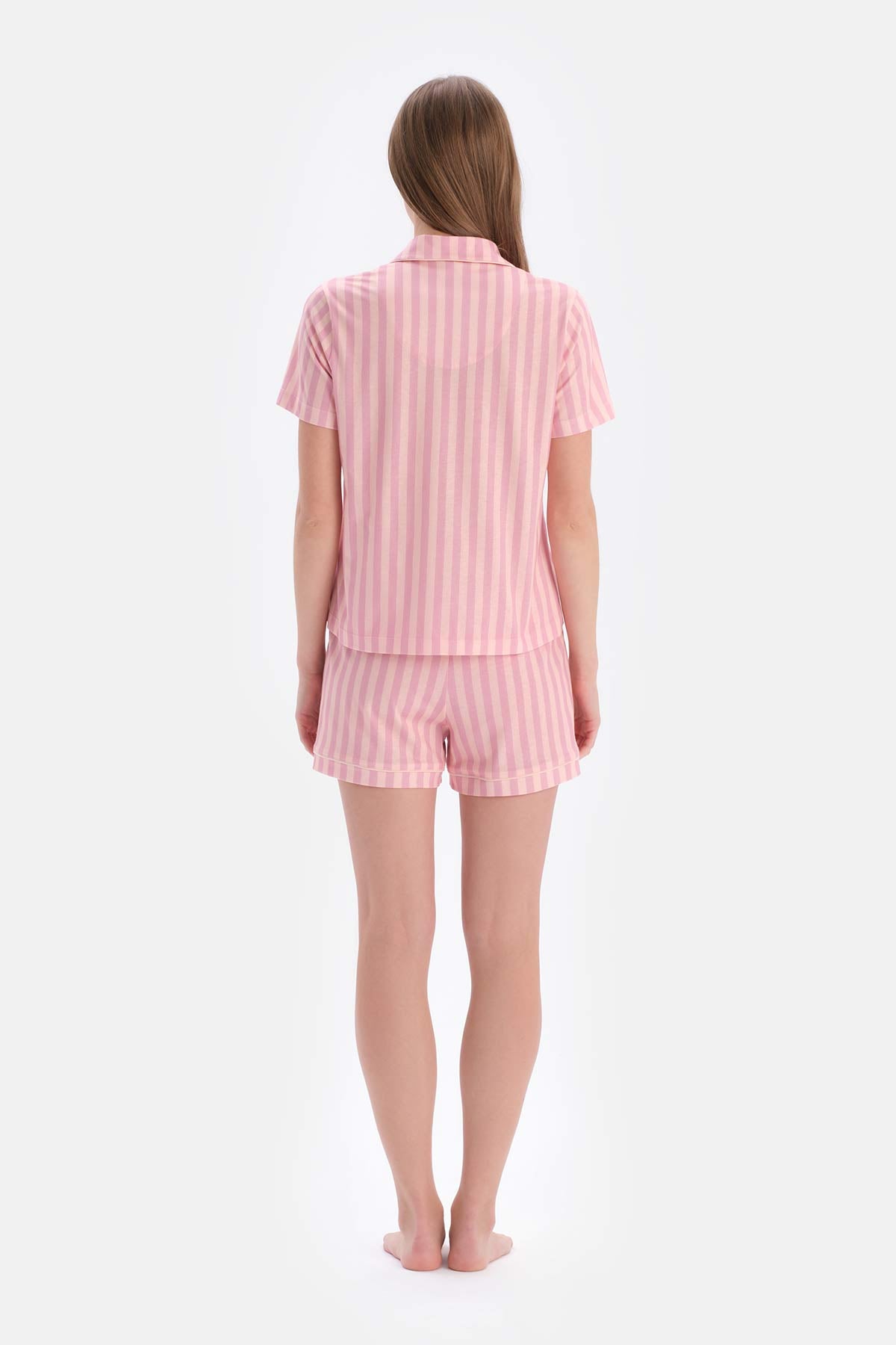 Açık Pembe Çizgili Modal Şortlu Pijama Takımı