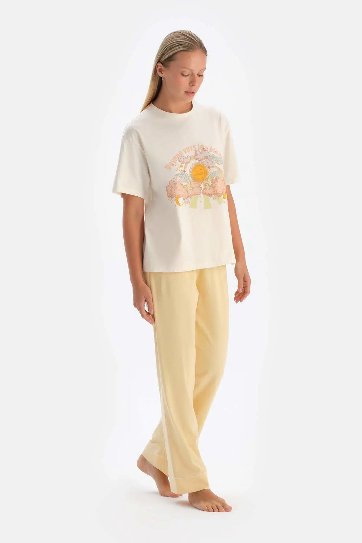 Kırık Beyaz Baskılı Pamuklu Pijama Takımı
