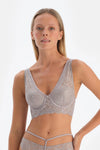 Açık Gri Dantel ve Detaylı Dolgusuz Kaplı Sütyen