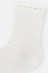 Beyaz Kadın Vıskon Fırfır Detay Soket Çorap