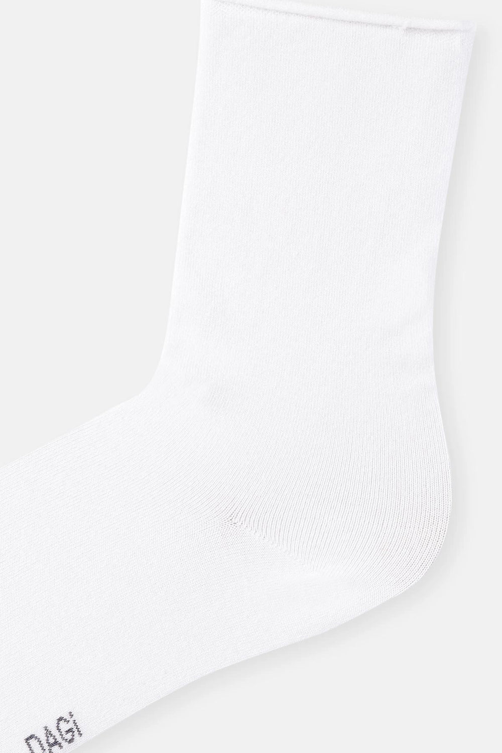 Beyaz Kadın Modal Lastiksiz Basıc Soket Çorap