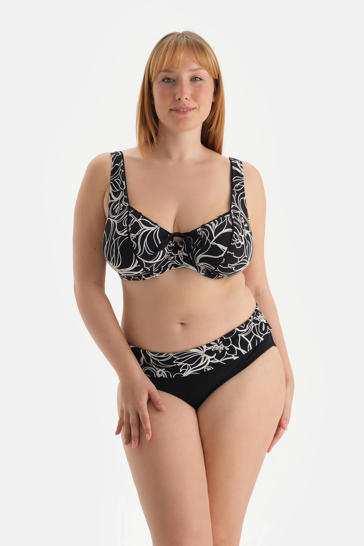 Beyaz-Siyah Yüksek Bel Bikini Alt