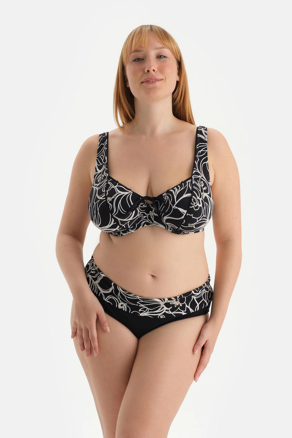 Beyaz-Siyah Yüksek Bel Bikini Alt