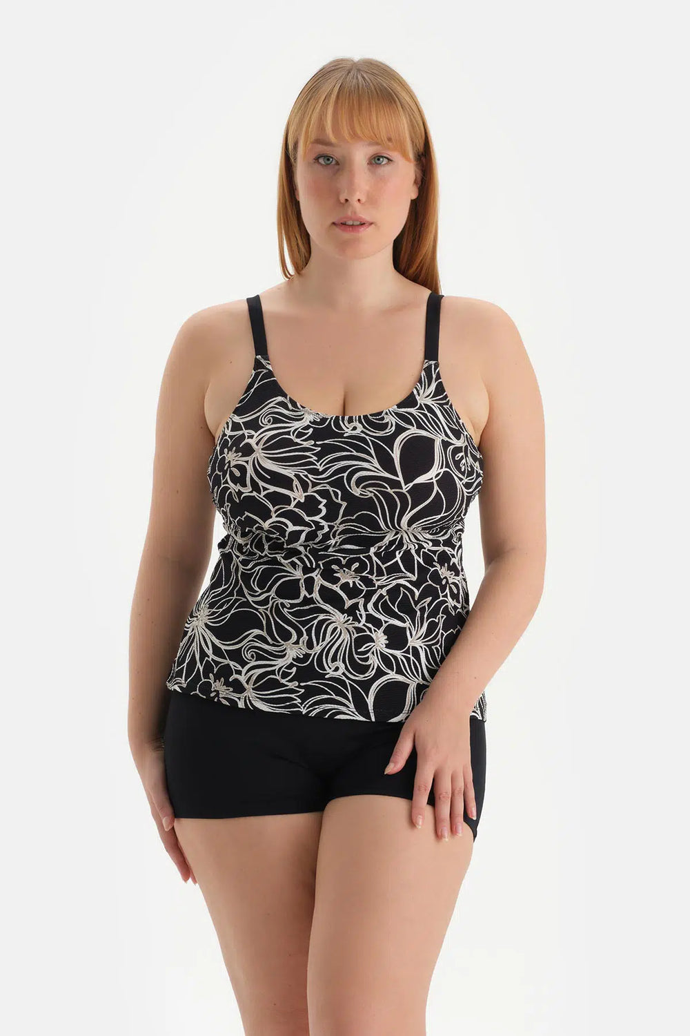 Beyaz-Siyah Toparlayıcı Kısa Şort Bikini Altı