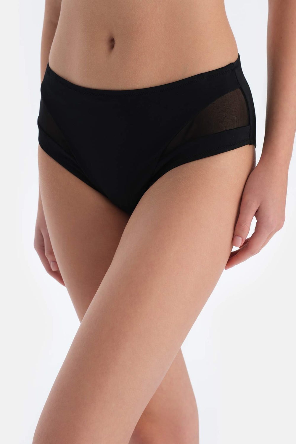 Siyah Tül Detaylı Yüksek Bel Bikini Alt