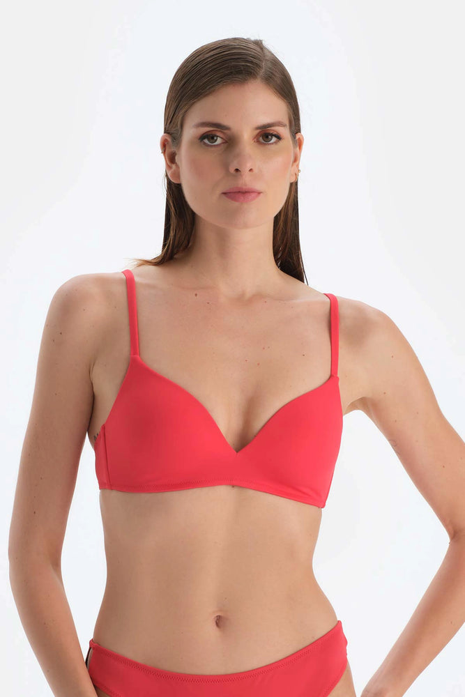 Kırmızı Kaplı Bikini Üstü