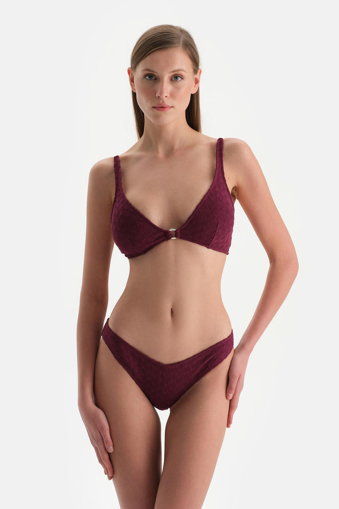 Bordo Üçgen Geniş Bikini Üst