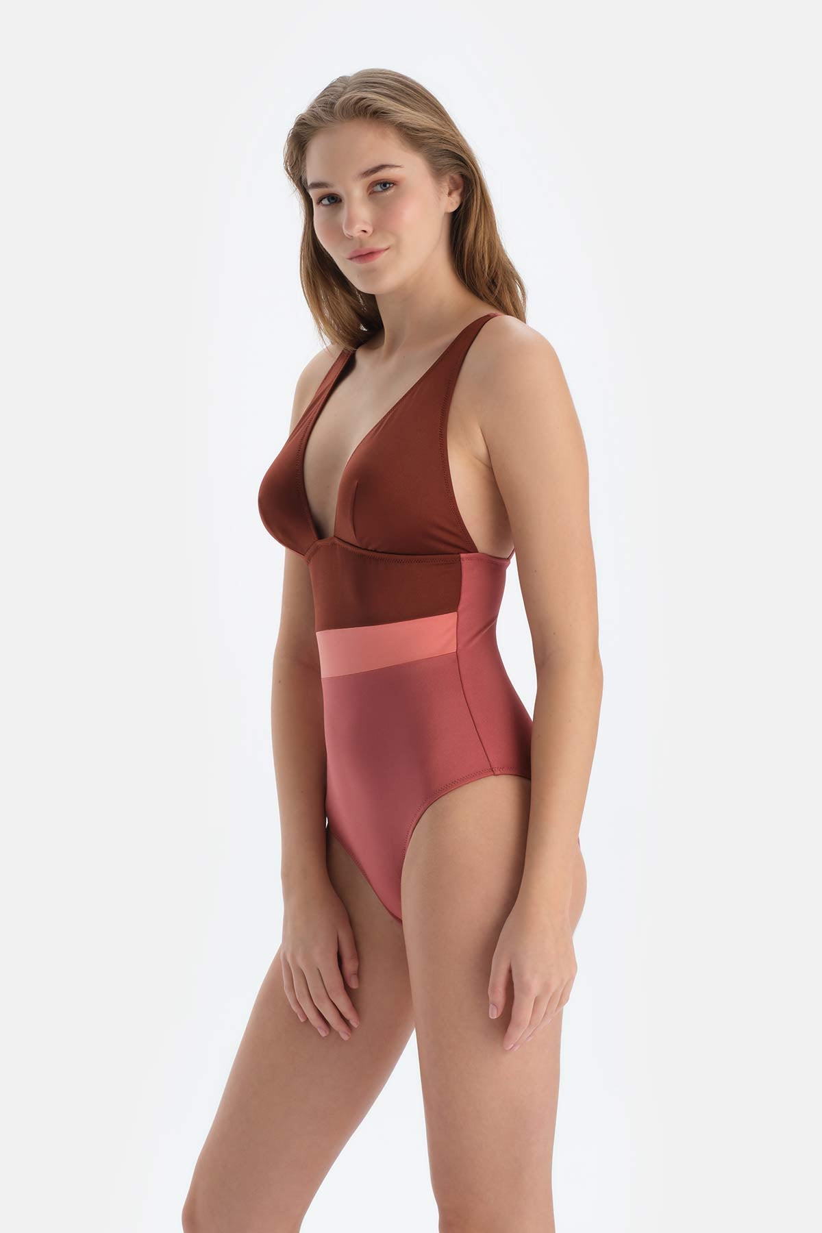 Kahverengi Üçgen Mayo