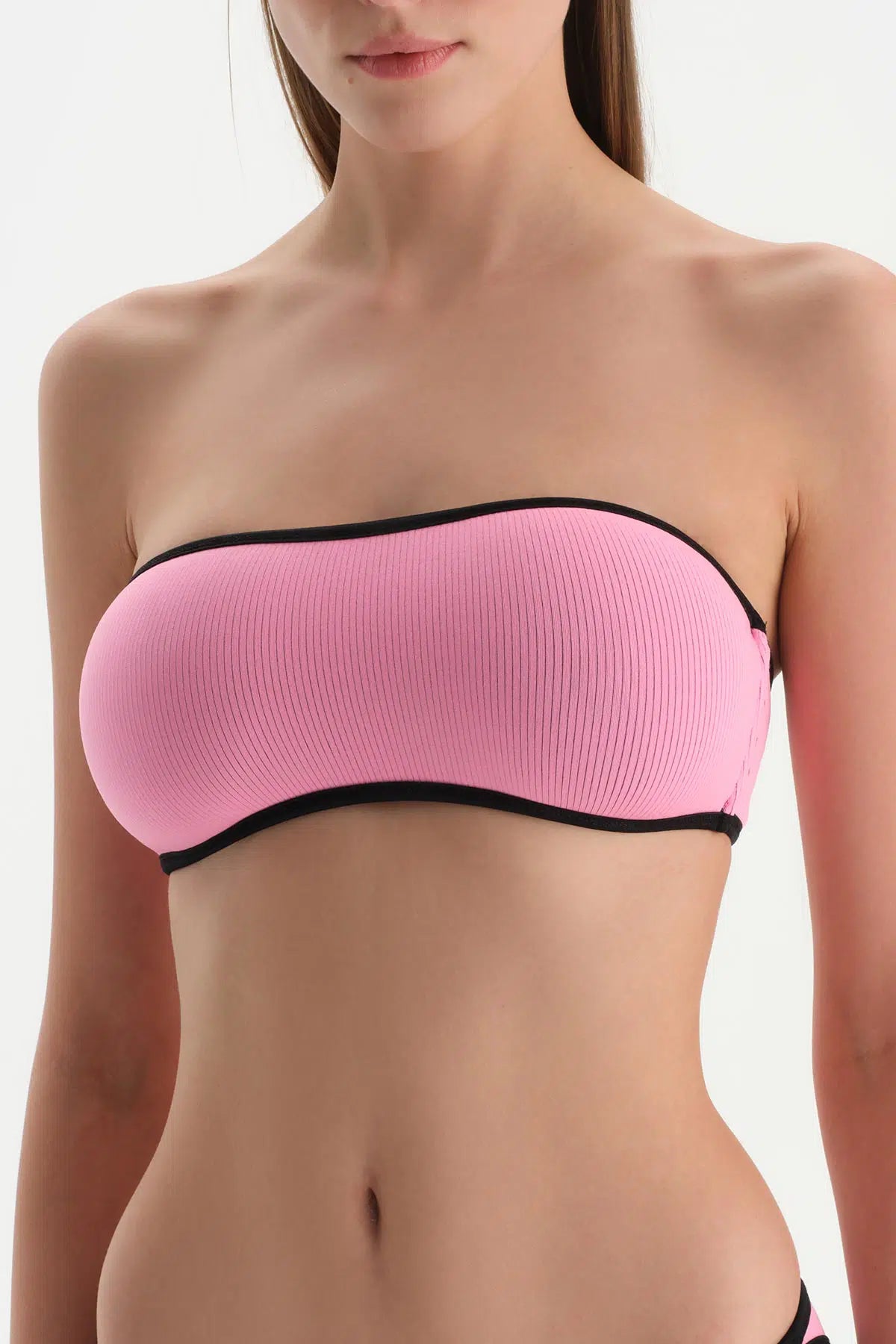 Siyah-Pembe Straplez Bikini Üst