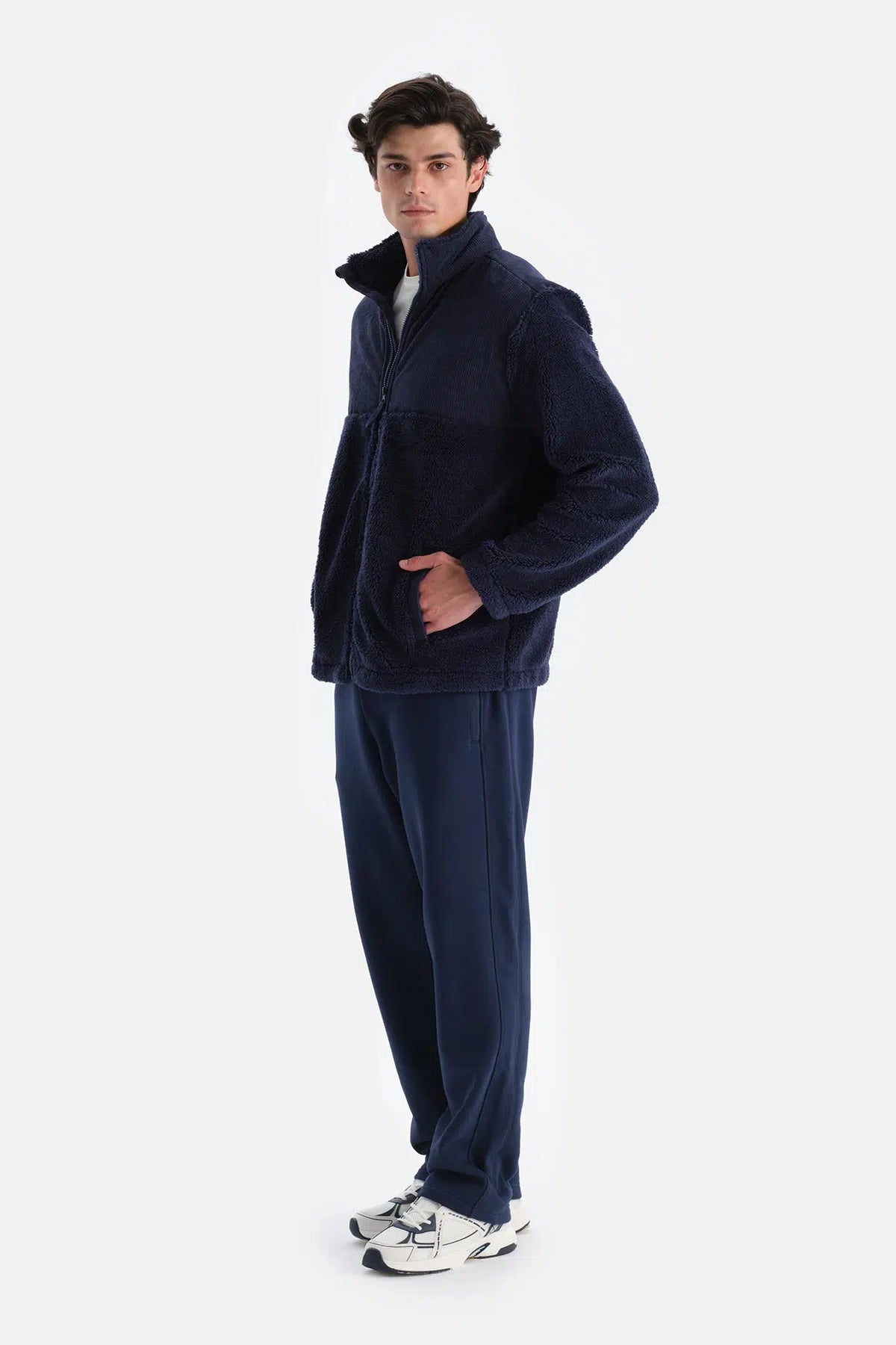 Lacivert Erkek Önden Fermuarlı Kadife Detaylı Polar Sweatshırt