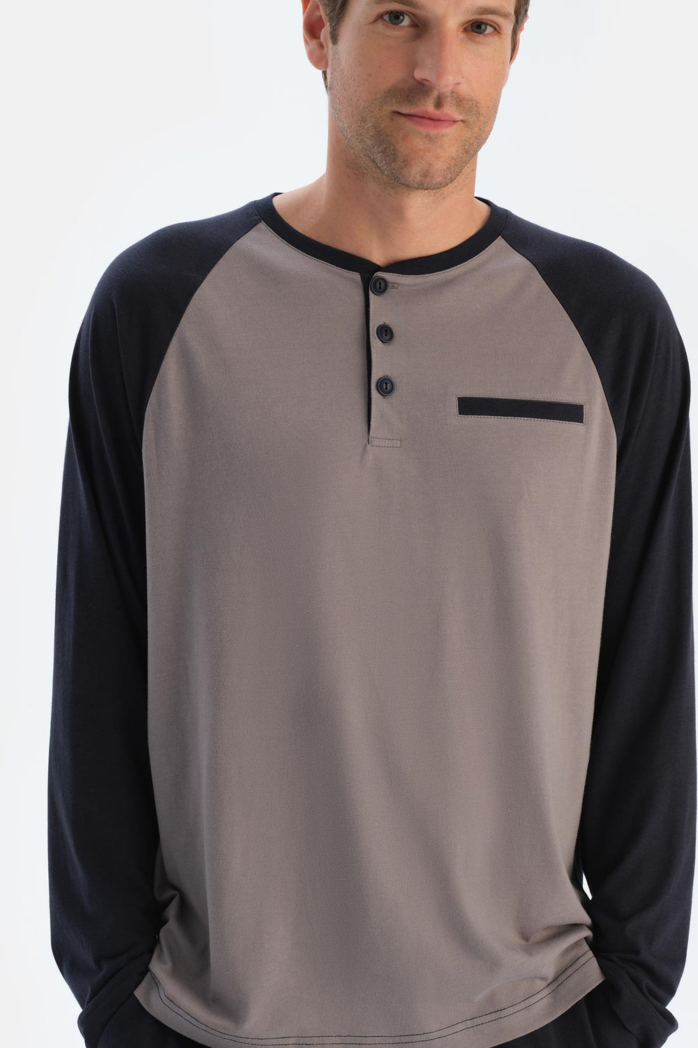 Siyah Reglan Kol Detaylı Tişört Pantolon Pijama Takımı