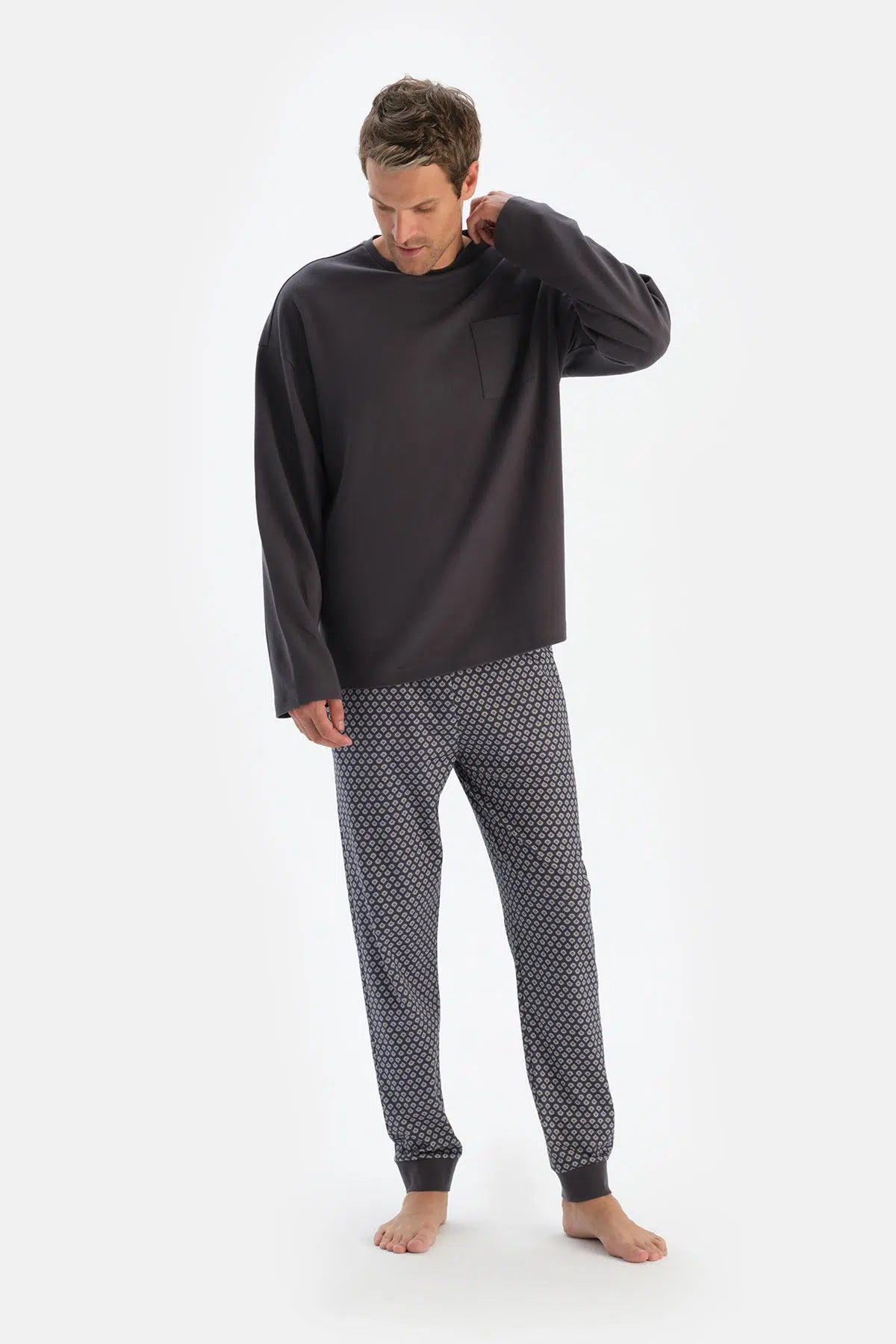 Lacivert Uzun Kollu Cepli Tişört Desenli Jogger Pantolon Pijama Takımı