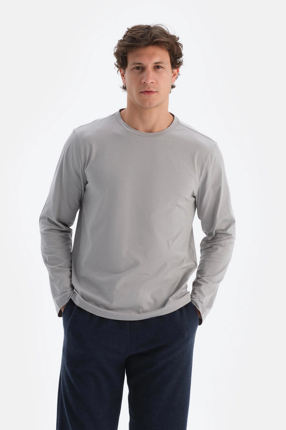 Gri Bisiklet Yaka Pamuk Pijama Üstü