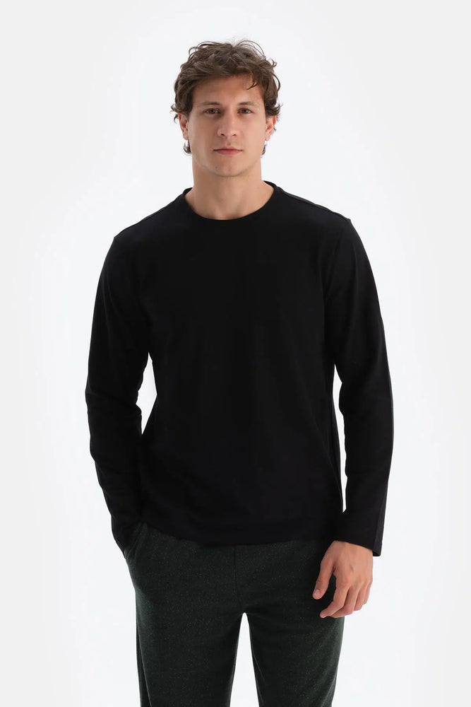 Siyah Bisiklet Yaka Pamuk Pijama Üstü