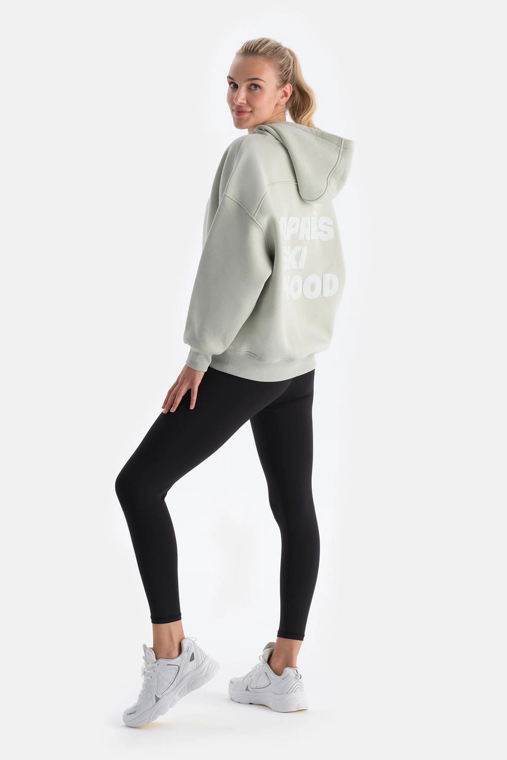 Mint Yeşili Kadın Sırt Baskılı Kapişonlu Sweatshırt