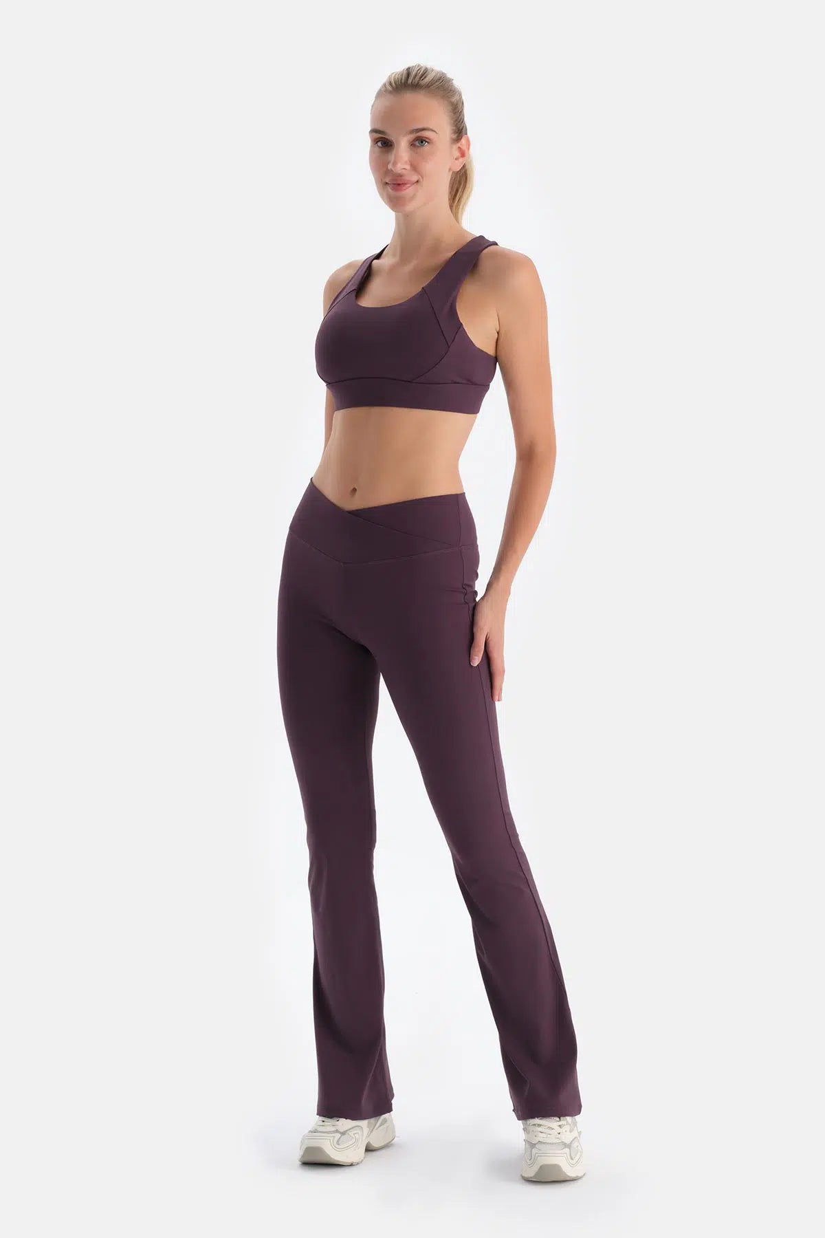 Mürdüm Kadın Ispanyol Paça Tayt