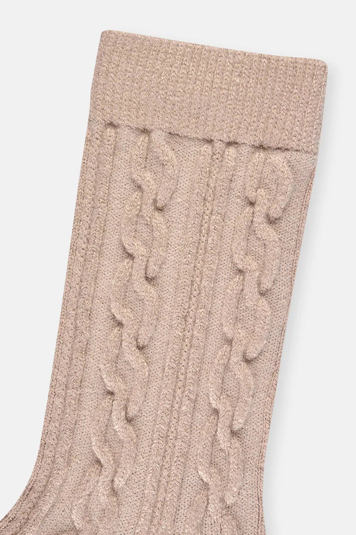 Bej Kadın Bambu Zincir Örgü Desen Çorap