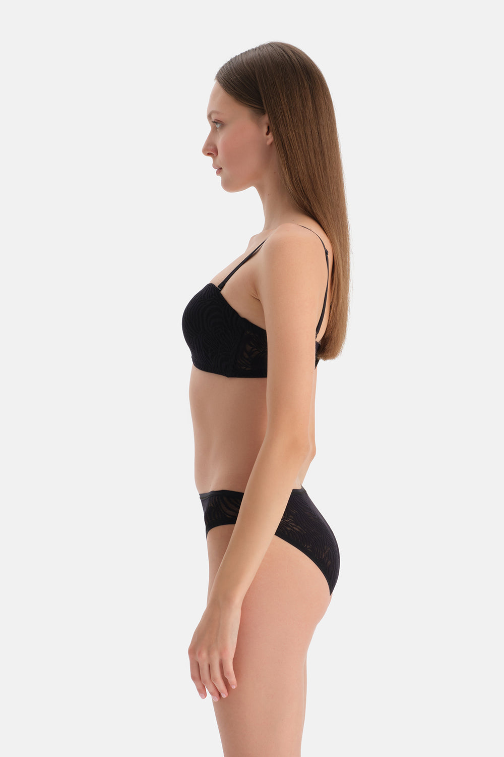 Siyah Basic Üçgen Formlu Soft Sütyen