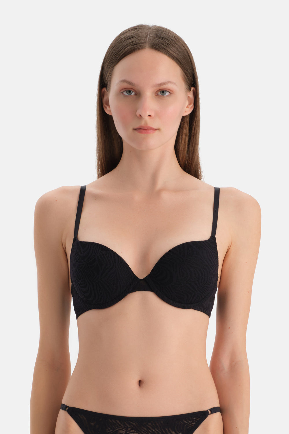Siyah Basic Üçgen Formlu Soft Sütyen