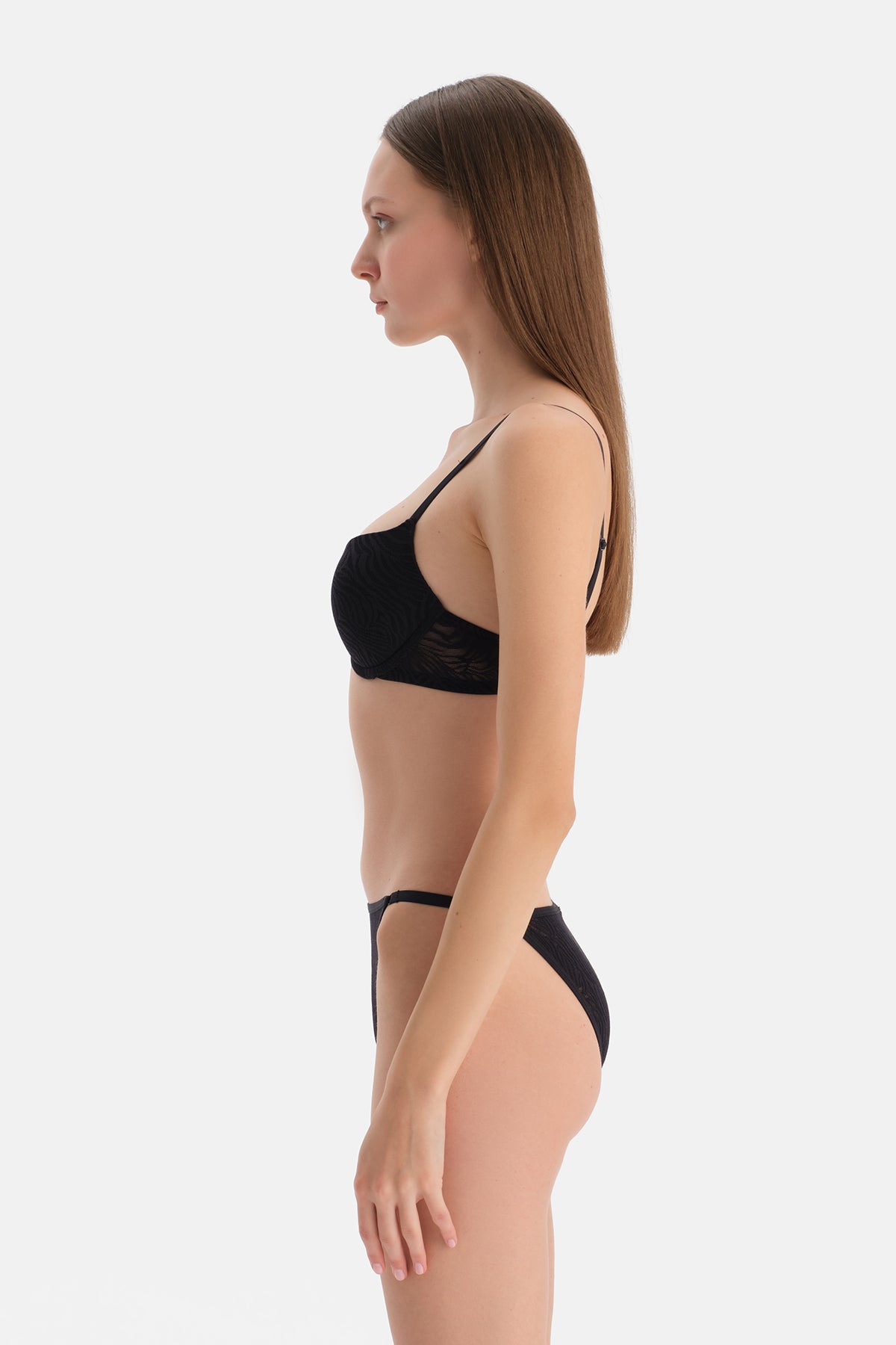 Siyah Basic Üçgen Formlu Soft Sütyen