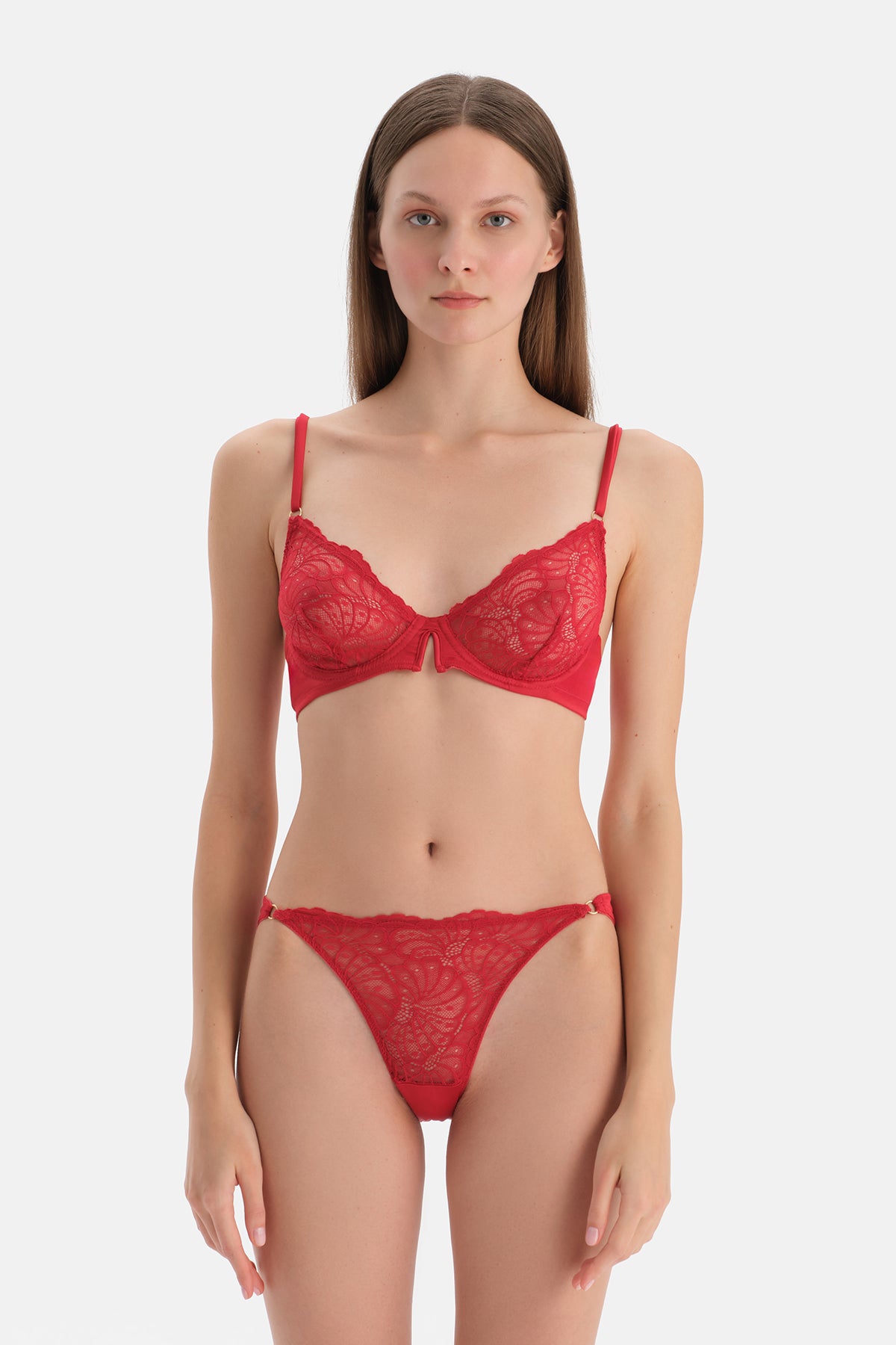 Kırmızı Dantel Detaylı Sütyen