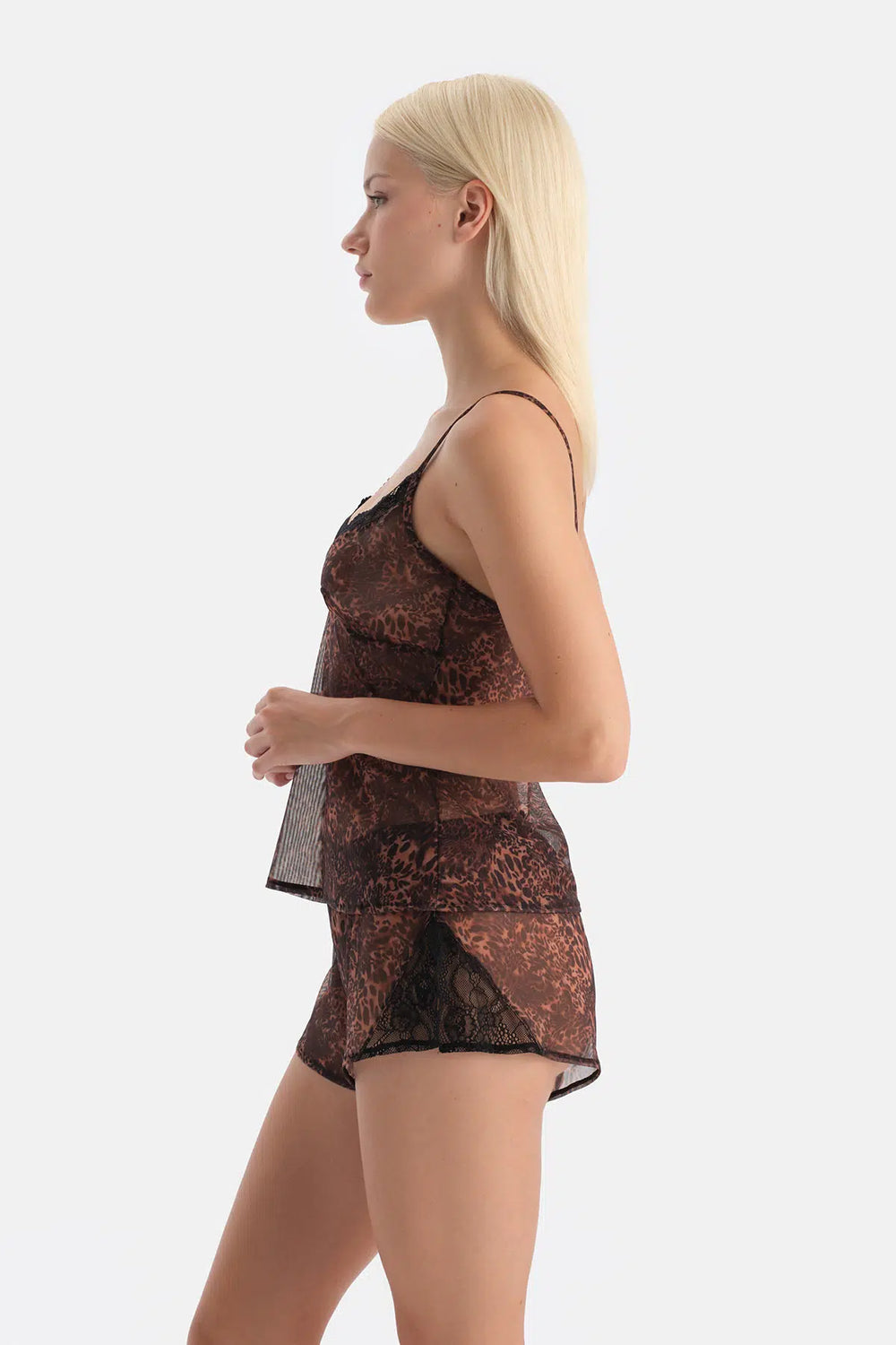 Kahverengi Dantel Detaylı Tül Camisole Takım