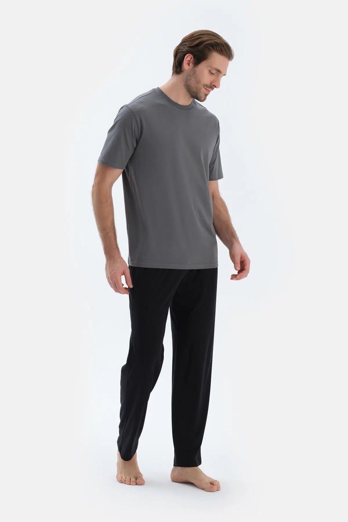 Siyah Düz Paça Penye Modal Pantolon