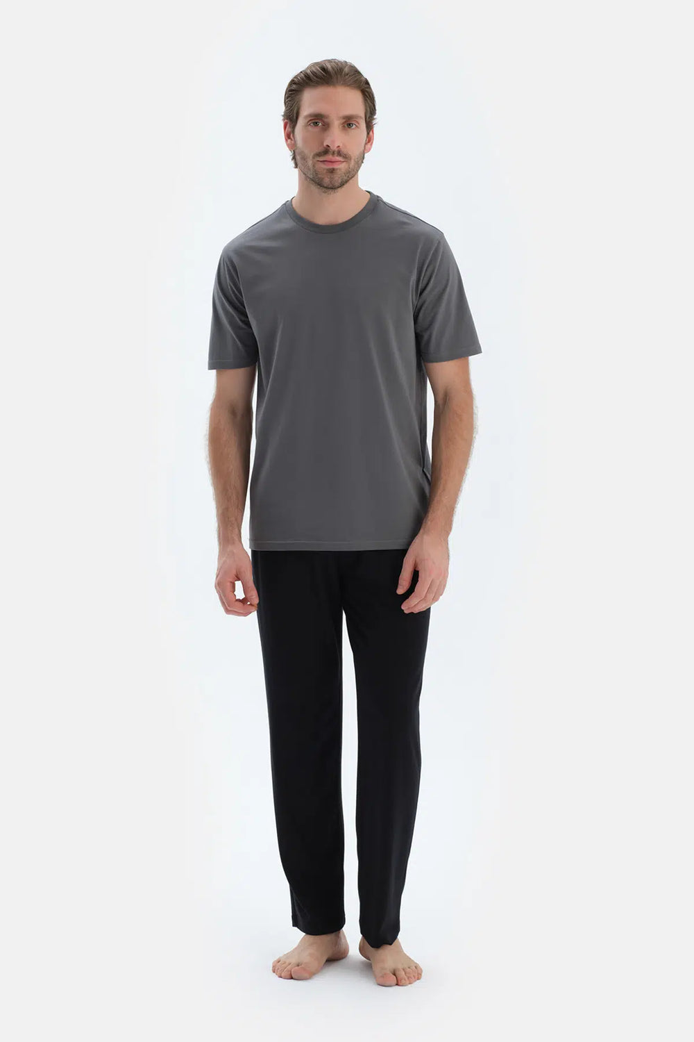 Siyah Düz Paça Penye Modal Pantolon