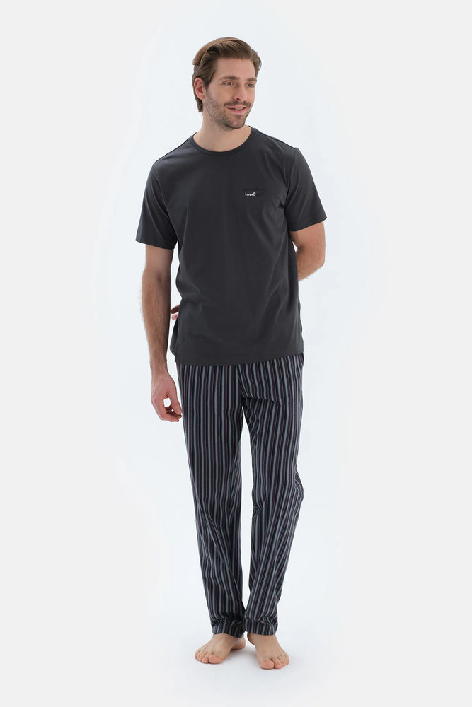 Füme Kısa Kollu Bisiklet Yaka Altı Çizgi Metraj Baskılı Pijama Takımı