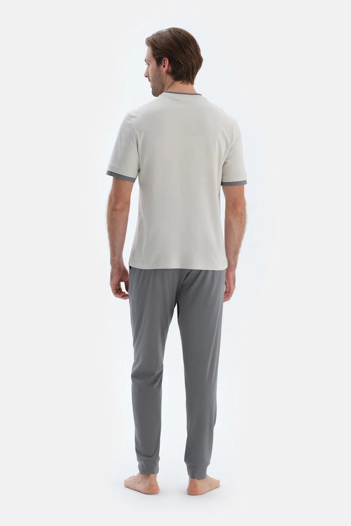 Açık Gri Kısa Kollu Baskı Detaylı Tişört Pantolon Pijama Takımı