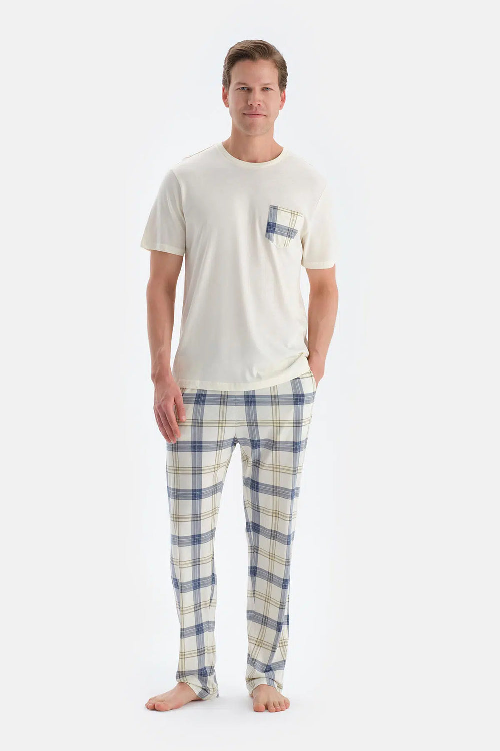 Açık Sarı Cep Detaylı Kısa Kollu Tişört Pantolon Pijama Takımı