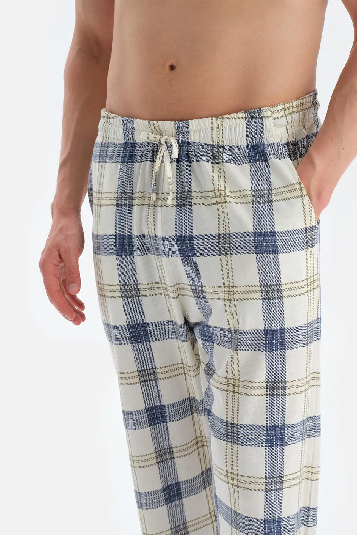 Açık Sarı Cep Detaylı Kısa Kollu Tişört Pantolon Pijama Takımı