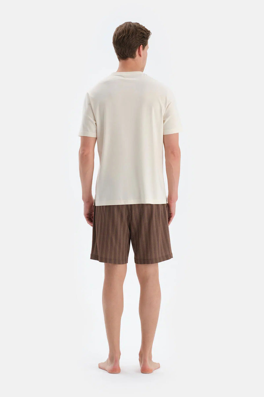 Ekru Cep Detaylı Kısa Kollu Tişört Şort Pijama Takımı