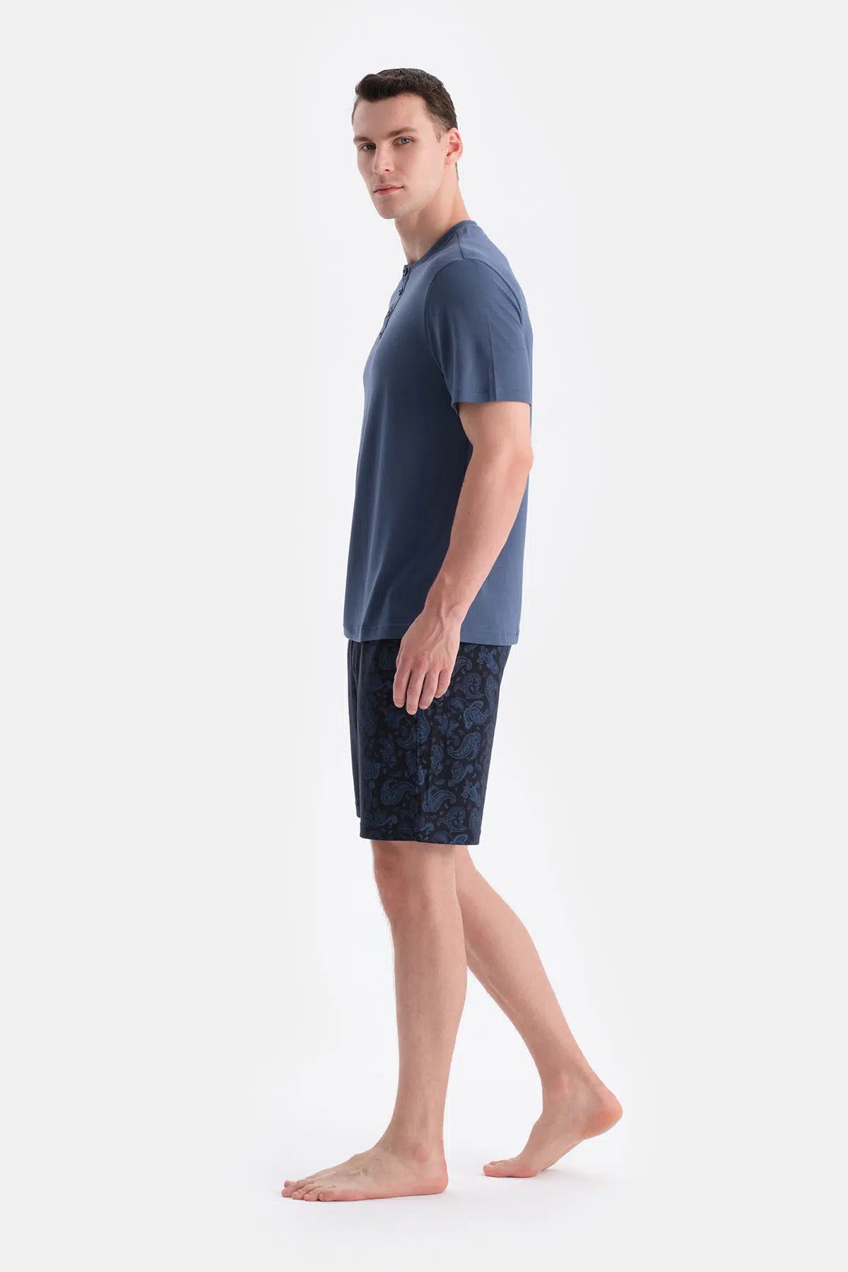 PATLI KISA KOLLU TİŞÖRT ŞORT TAKIM