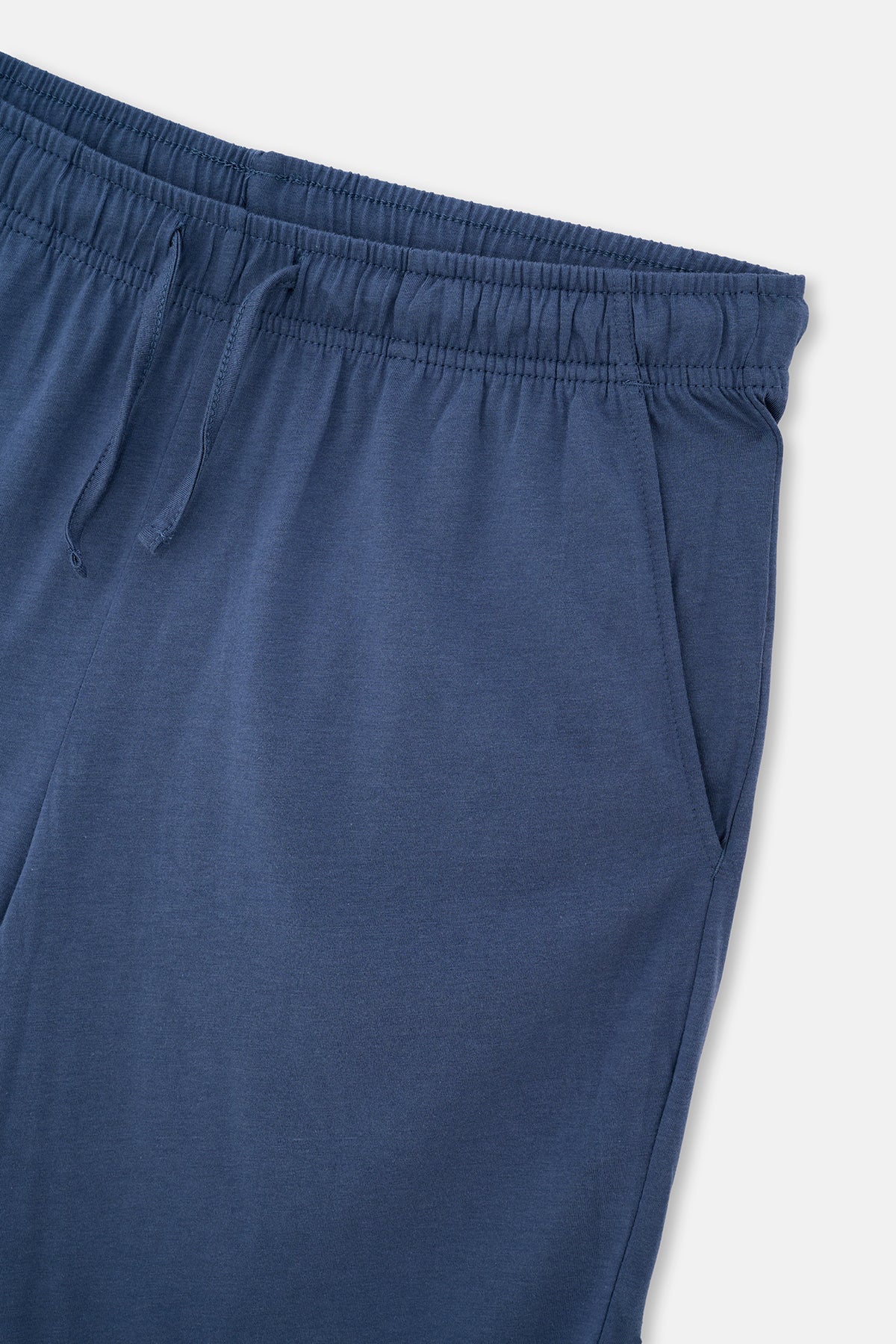 PAT VE CEP DETAYLI TİŞÖRT ŞORT TAKIM