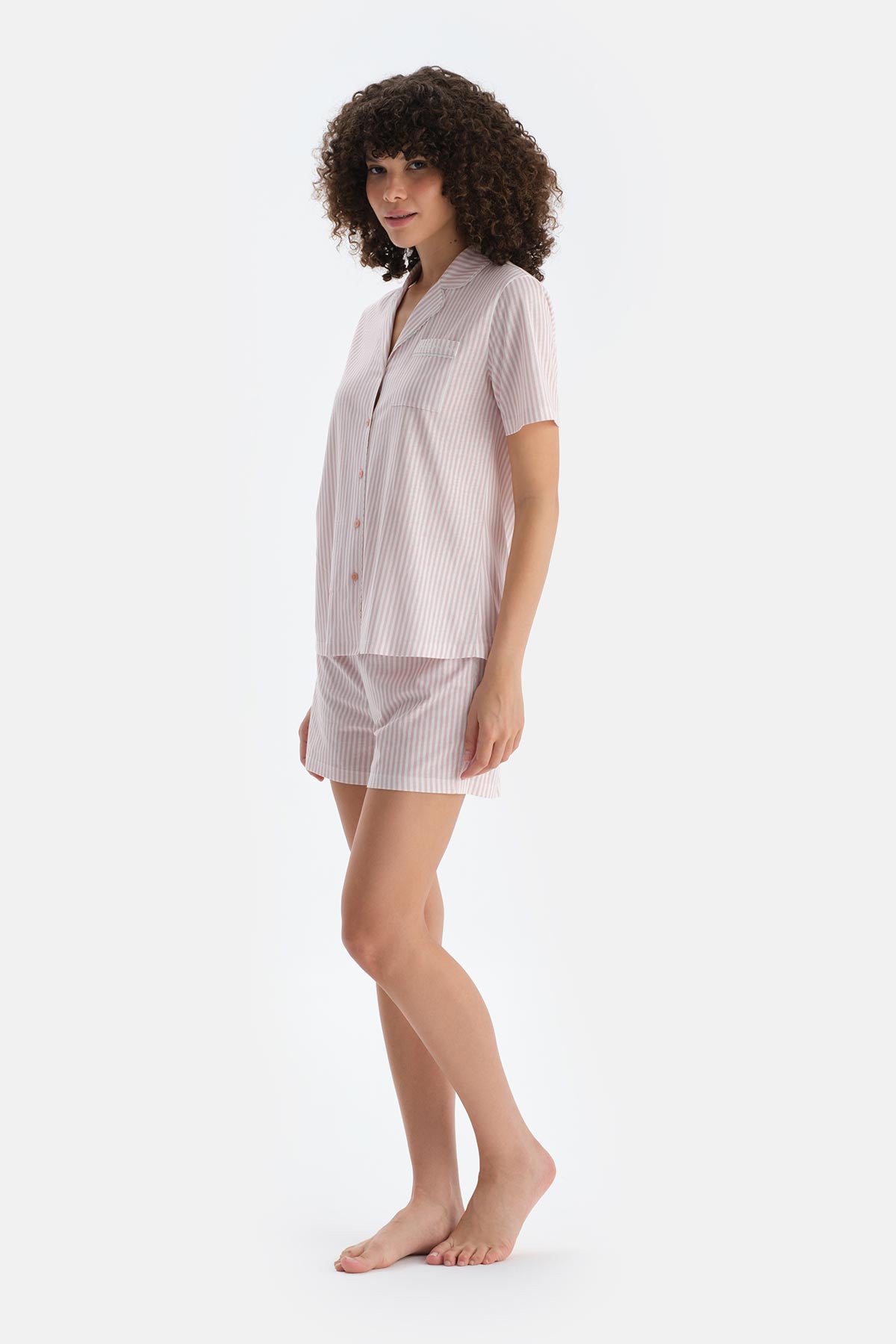 Açık Pembe Çizgili Penye Modal Gömlek Şort Pijama Takımı