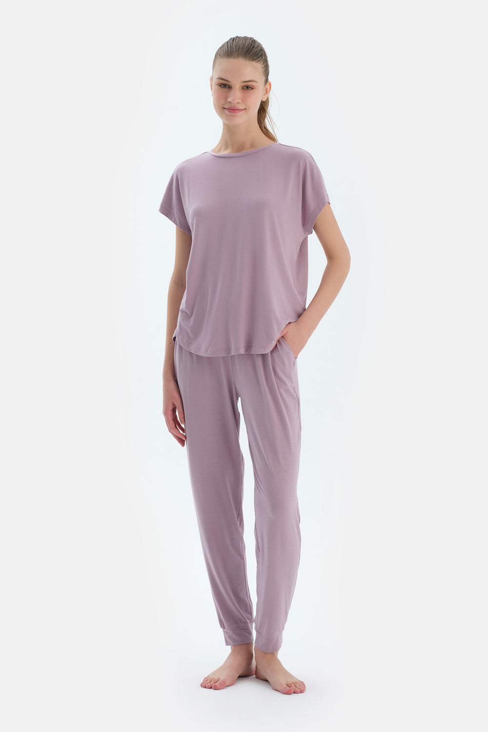 Açık Lila Düşük Kollu Modal Tişört Pantolon Pijama Takımı