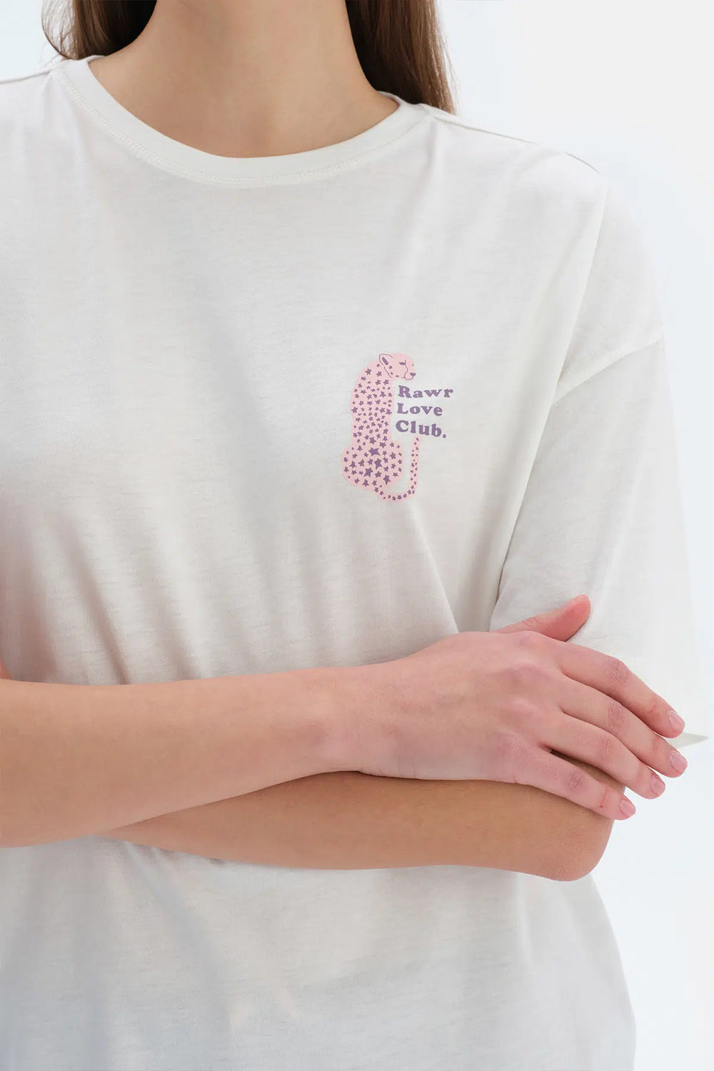 Ekru Baskı Detaylı Kısa Kollu Tişört Pantolon Pijama Takımı