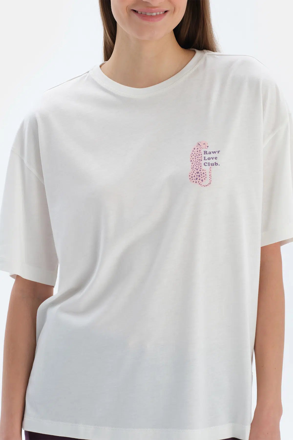 Ekru Baskı Detaylı Kısa Kollu Tişört Pantolon Pijama Takımı