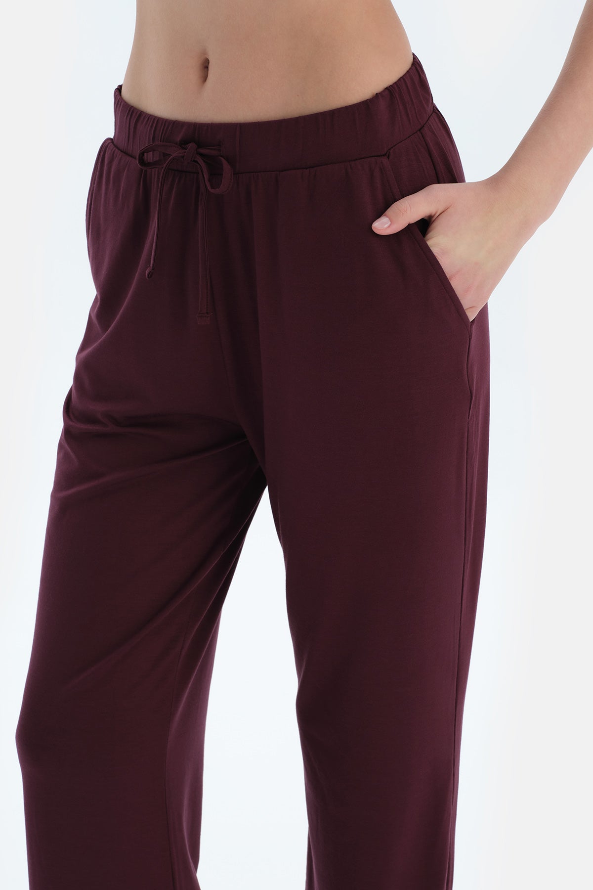 Bordo V Yaka Kısa Kollu Viskon Tişört Pantolon Pijama Takımı
