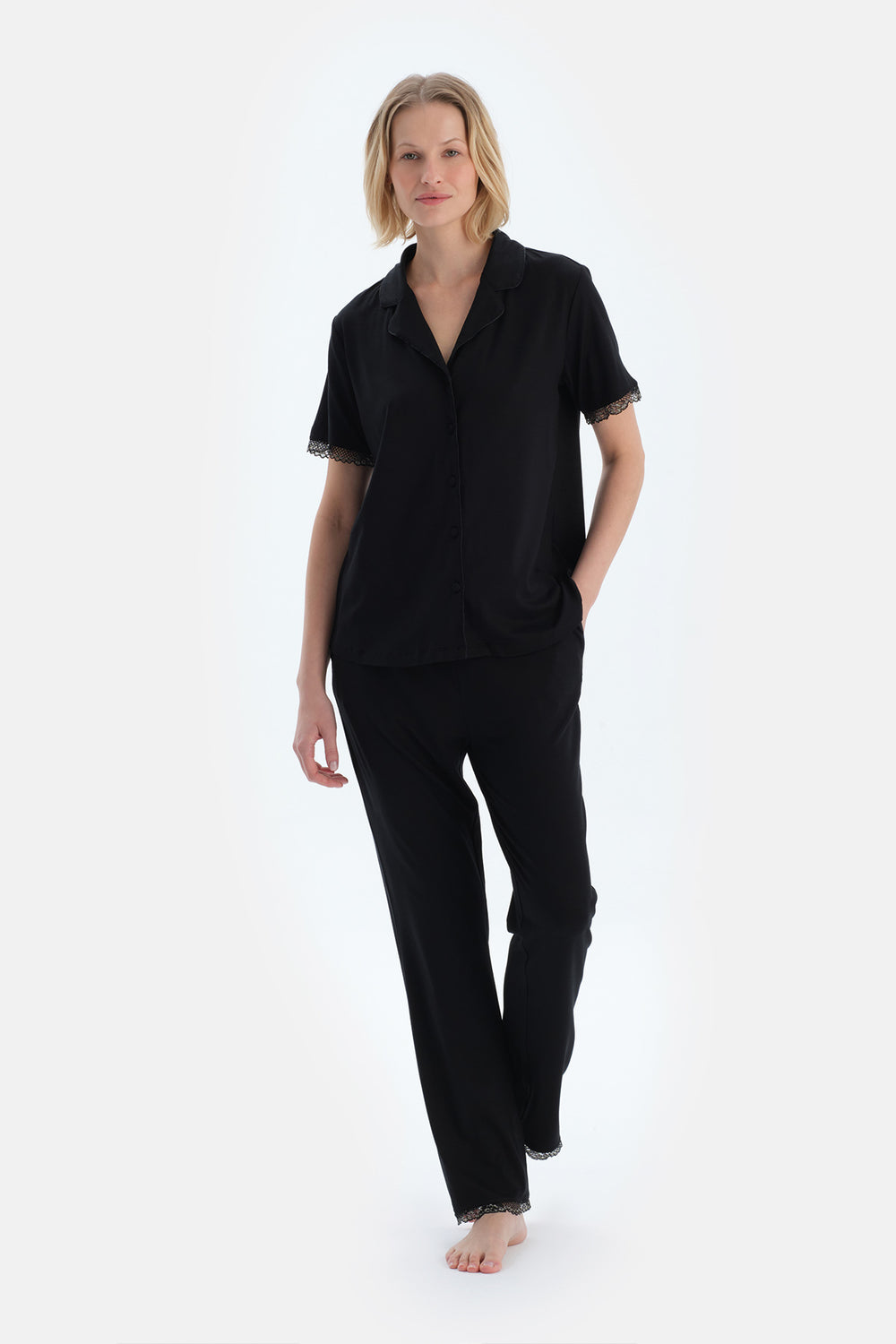 Siyah Dantel Detaylı Viskon Gömlek Pantolon Pijama Takımı