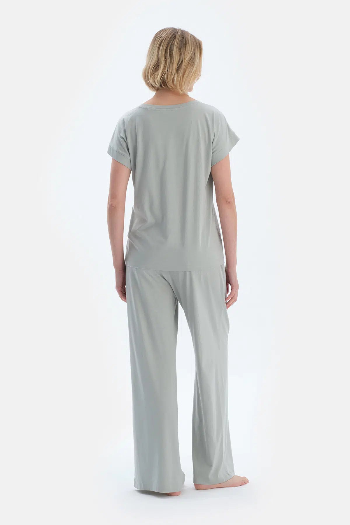 Ada Çayı Düşük Kollu Basıc Tişört Pantolon Pijama Takımı