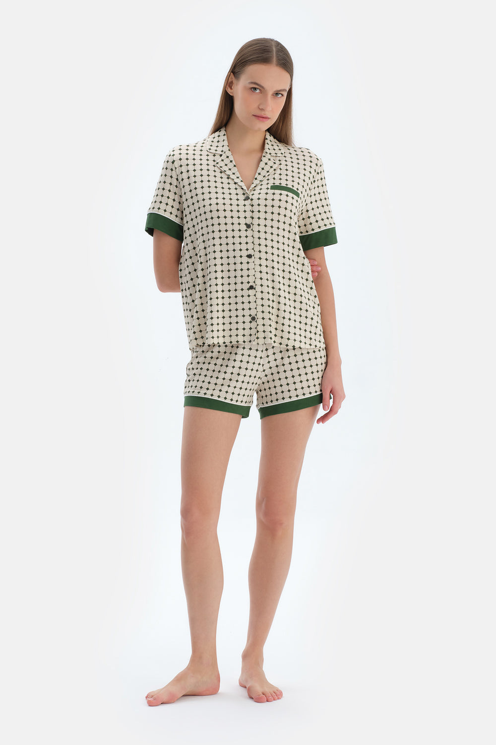 Ekru Geometrik Desenli Gömlek Şort Pijama Takımı