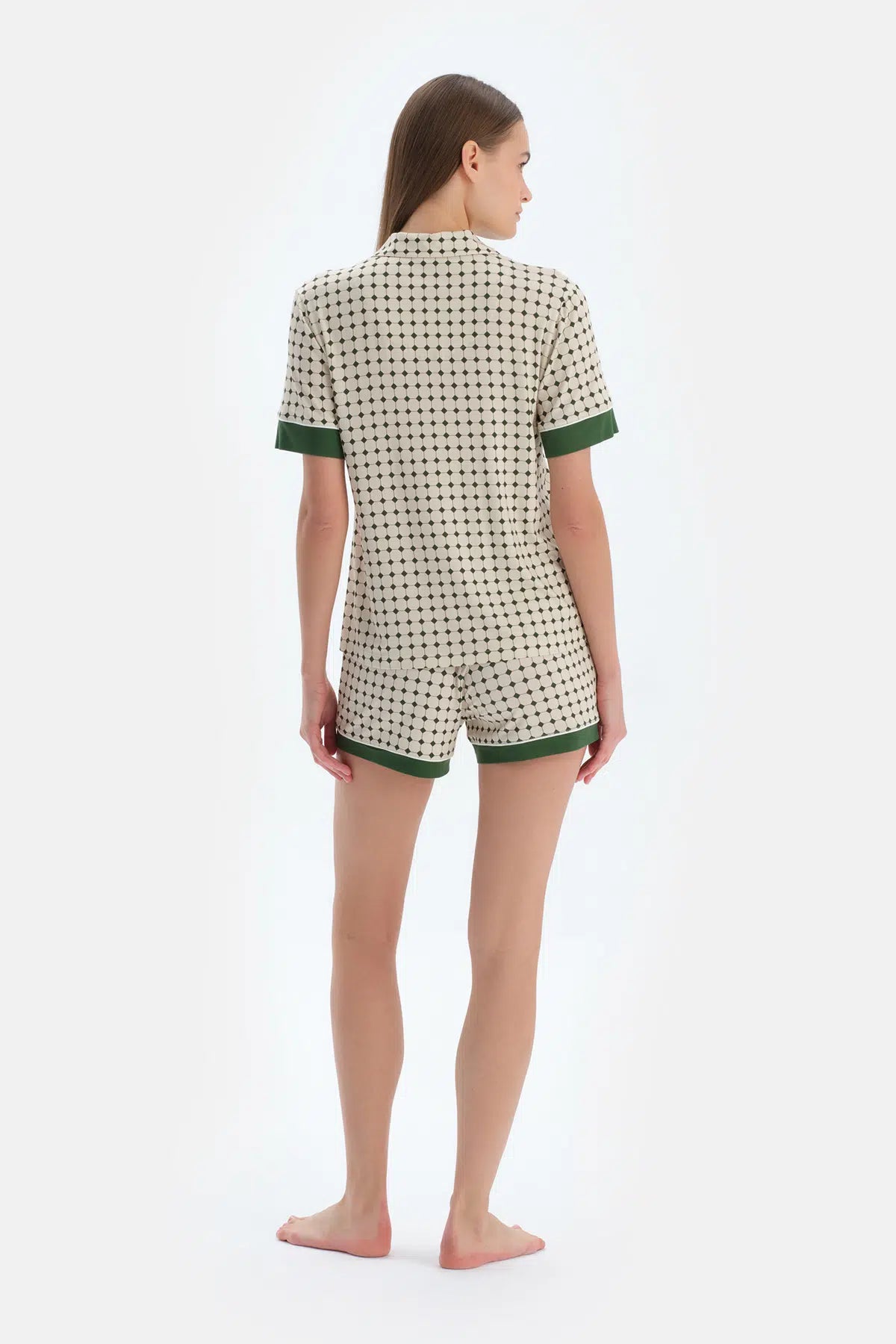 Ekru Geometrik Desenli Gömlek Şort Pijama Takımı