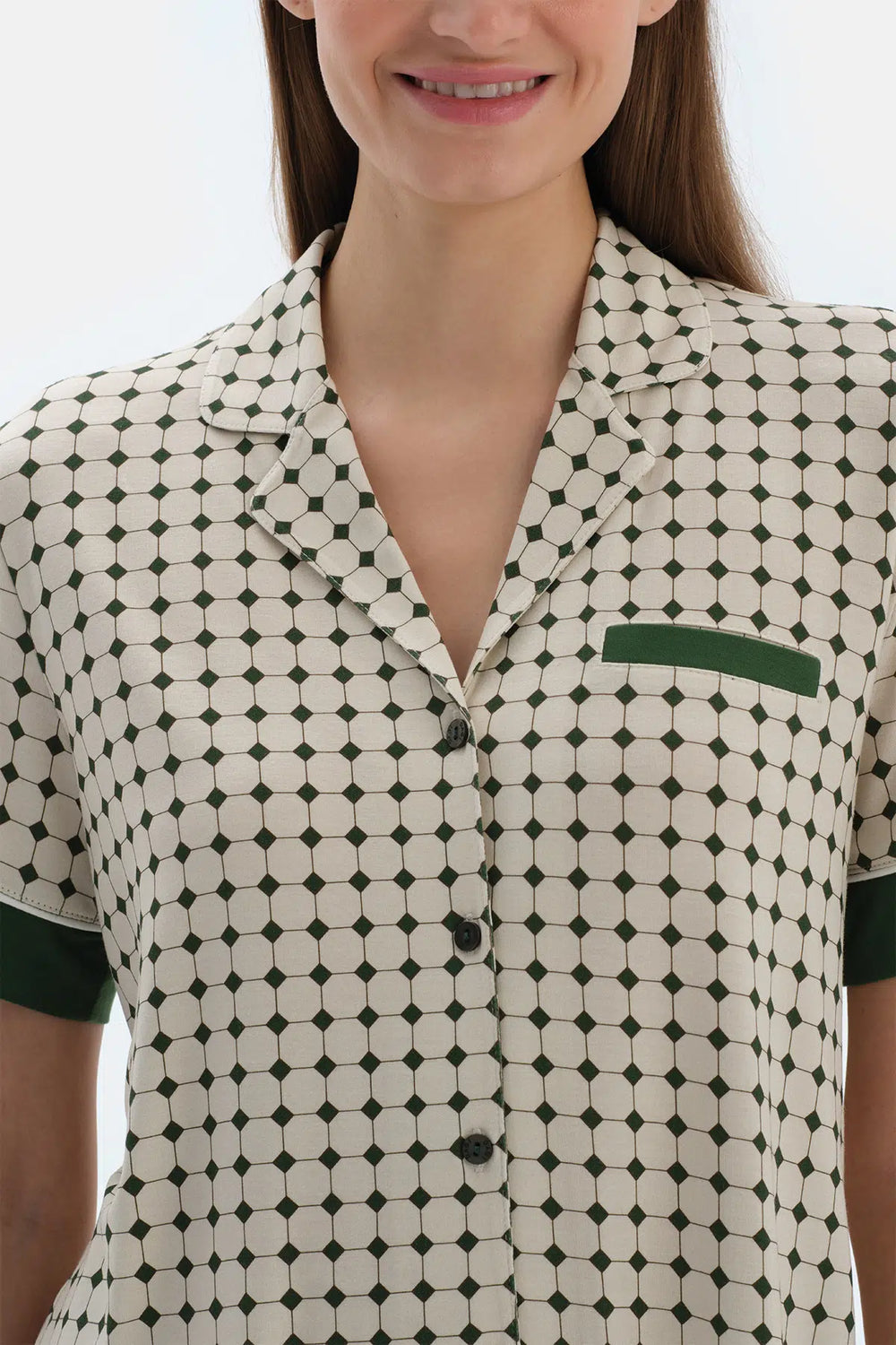 Ekru Geometrik Desenli Gömlek Şort Pijama Takımı