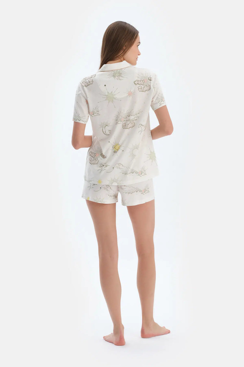 Ekru Bulut Desenli Gömlek Şort Pijama Takımı