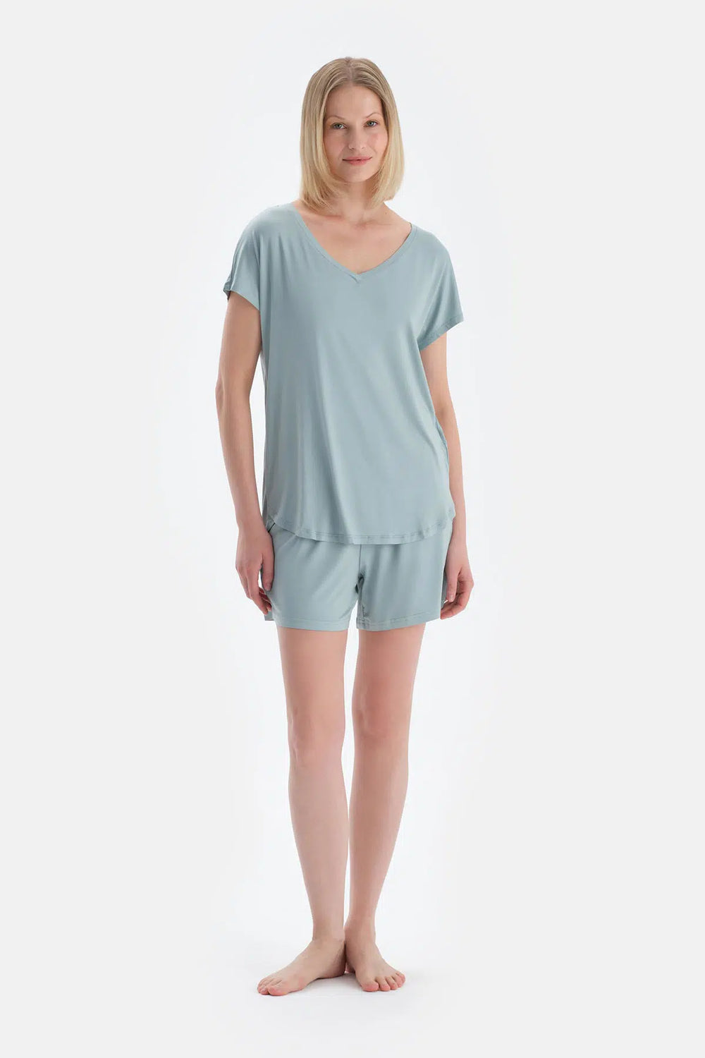 Su Yeşili Cool Touch V Yaka Tişört Şort Pijama Takımı